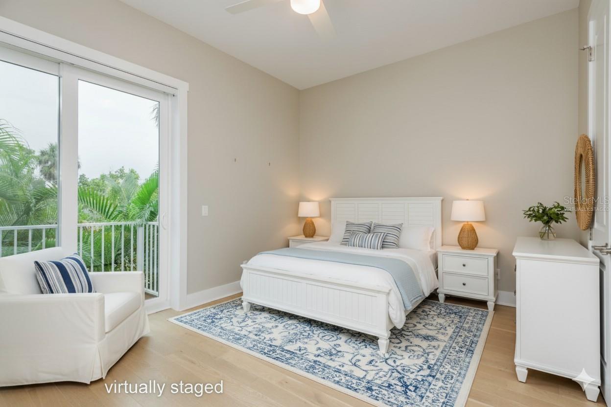 OAK BEND TWNHMS - Residential