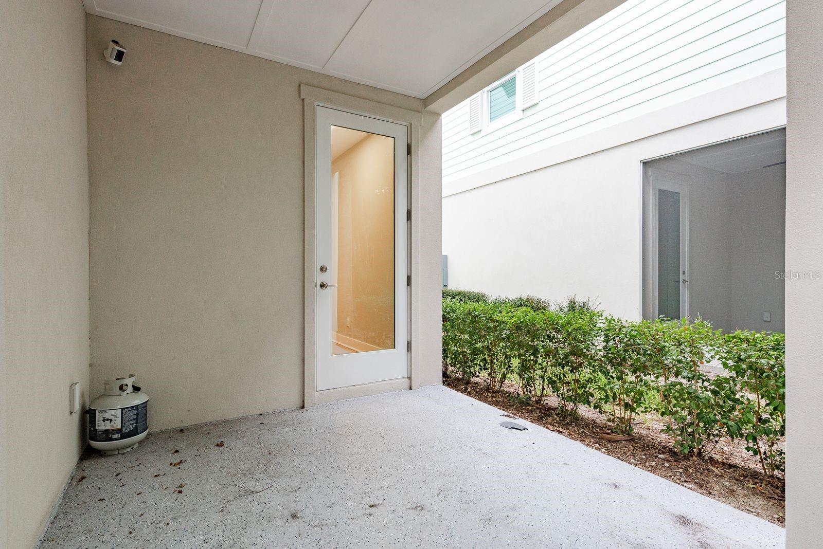 OAK BEND TWNHMS - Residential