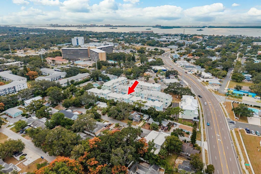 Photo of 833 Oak Bend Lane, Dunedin, FL 34698 (MLS # TB8444217)