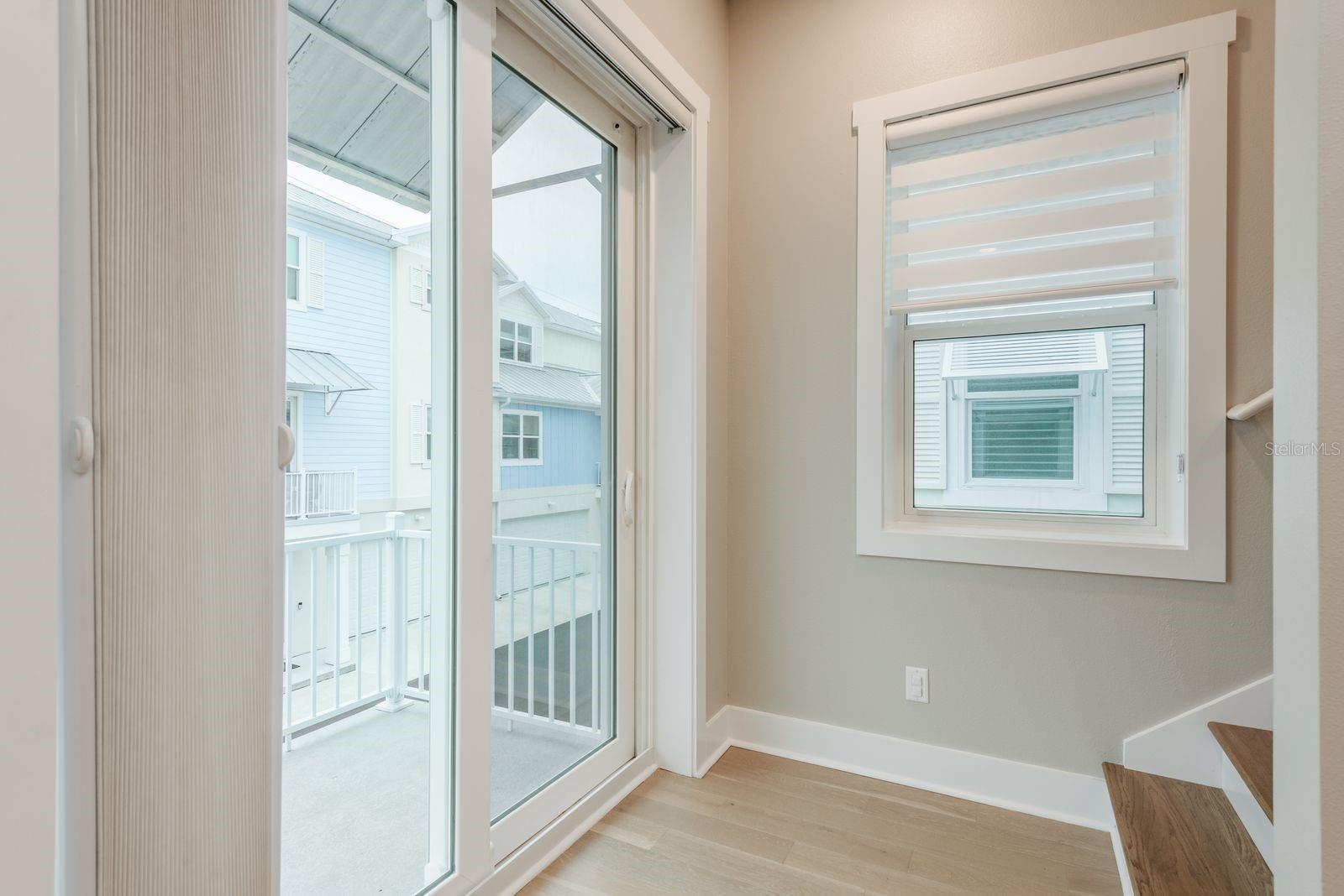 OAK BEND TWNHMS - Residential