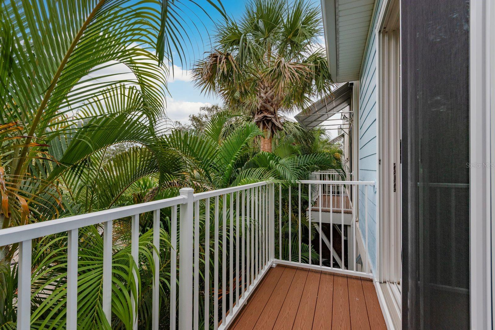 OAK BEND TWNHMS - Residential