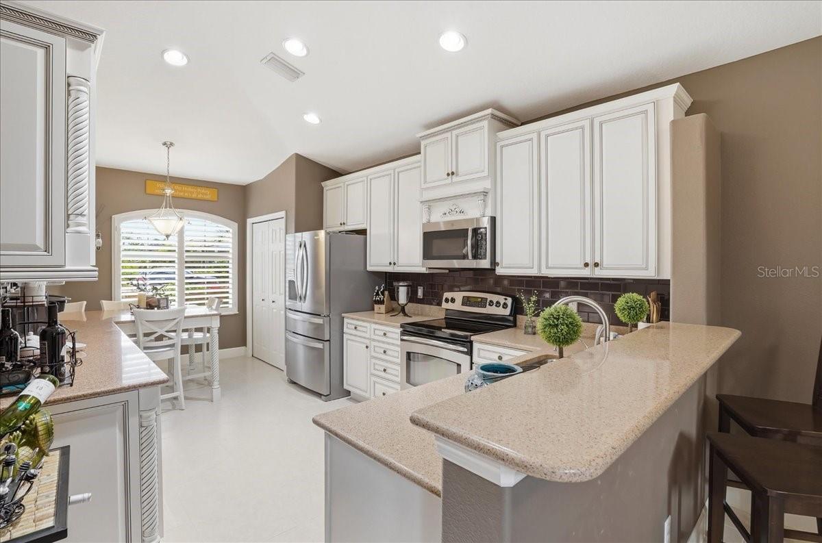 STONEYBROOK AT VENICE - Residential