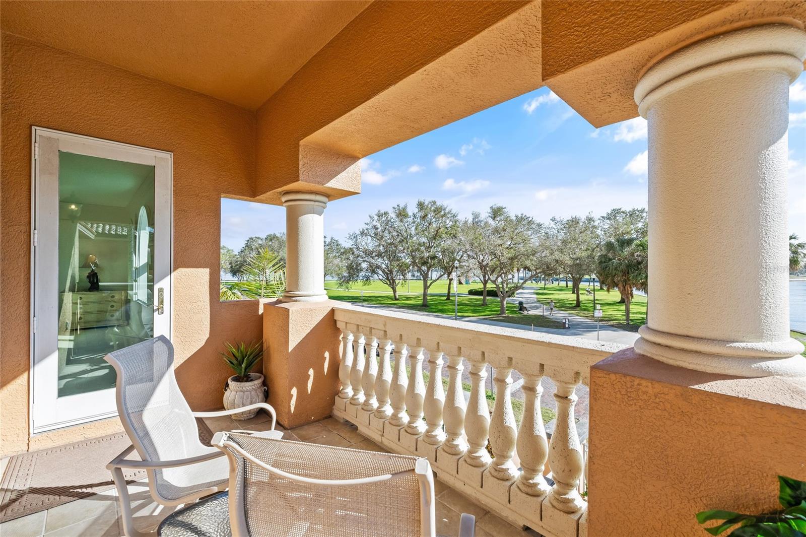 VINOY PLACE CONDO - Residential