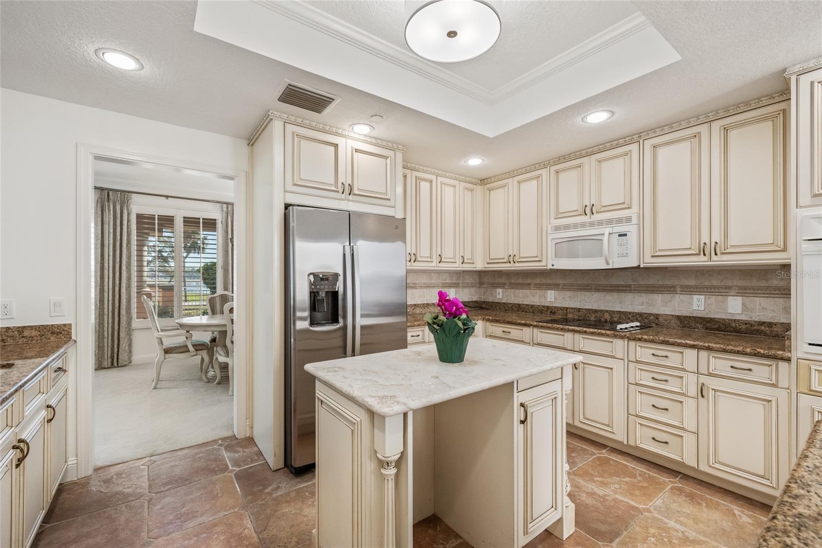 VINOY PLACE CONDO - Residential