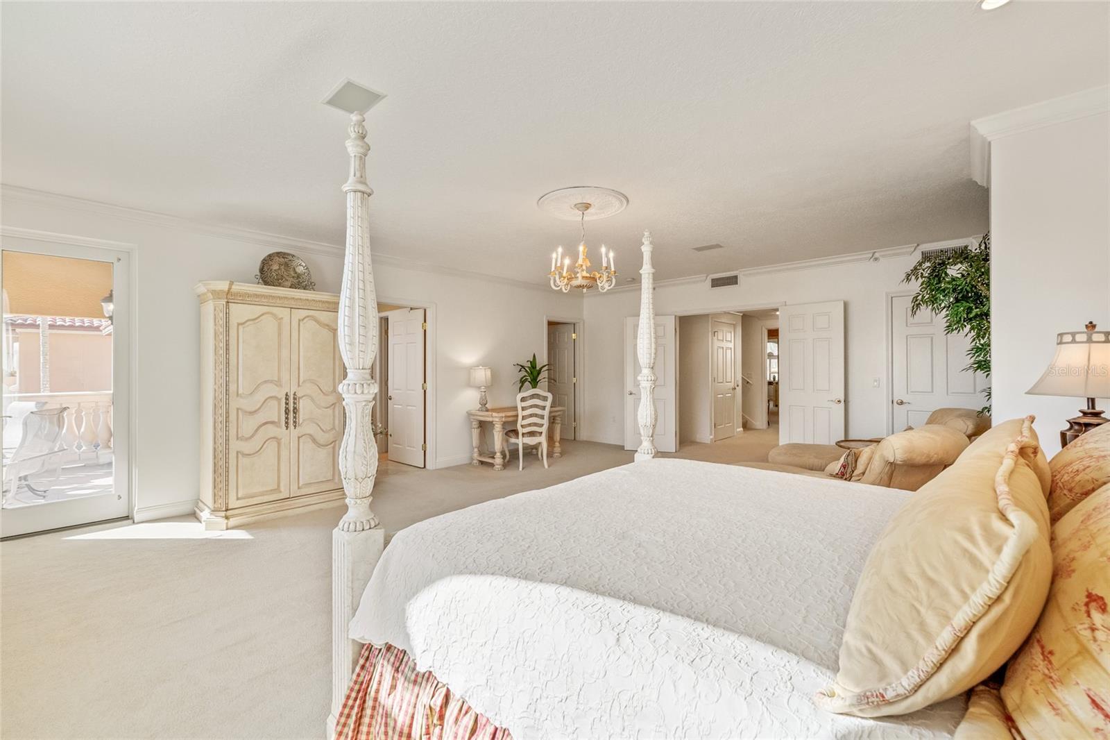 VINOY PLACE CONDO - Residential