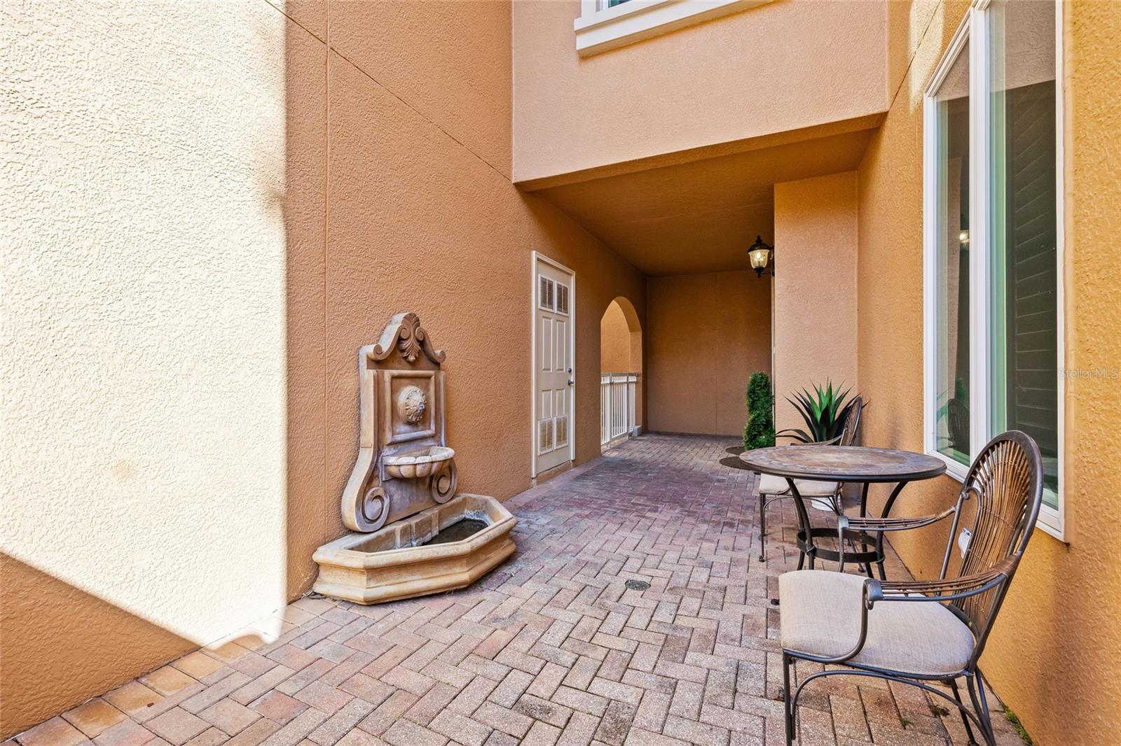 VINOY PLACE CONDO - Residential