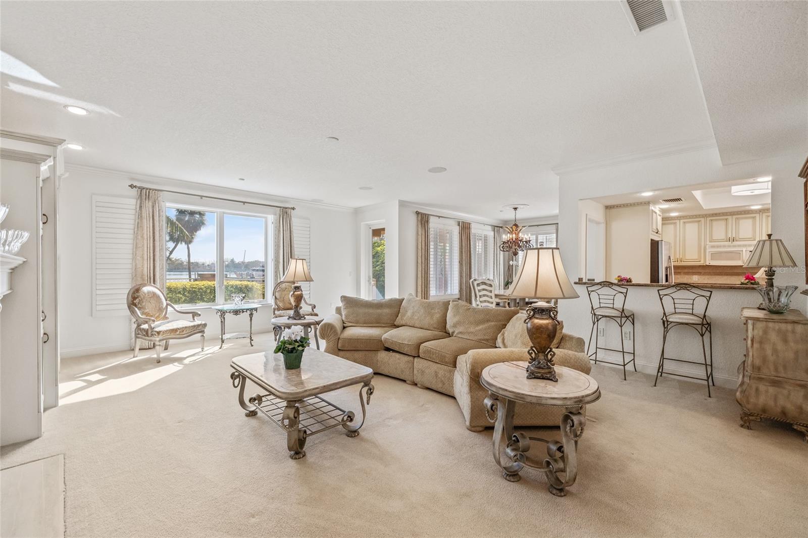 VINOY PLACE CONDO - Residential