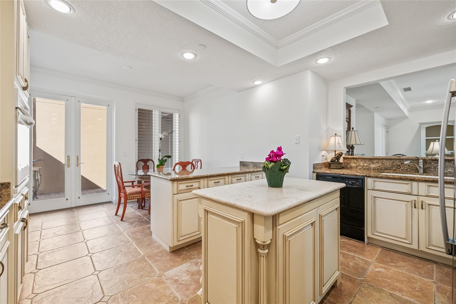 VINOY PLACE CONDO - Residential