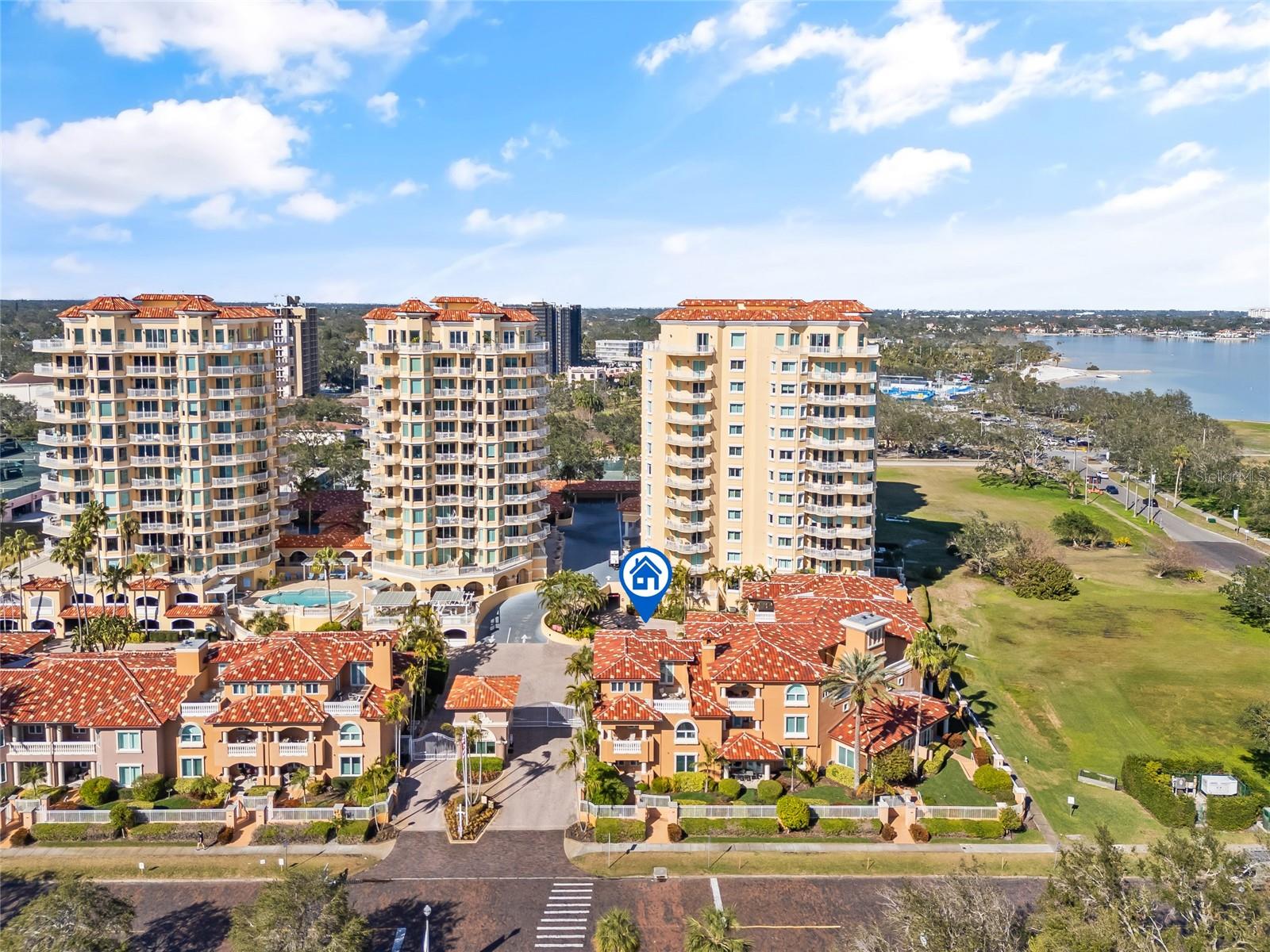 VINOY PLACE CONDO - Residential