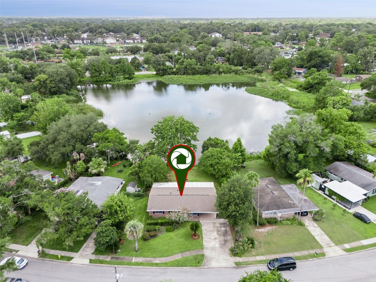 812 AGNES DRIVE