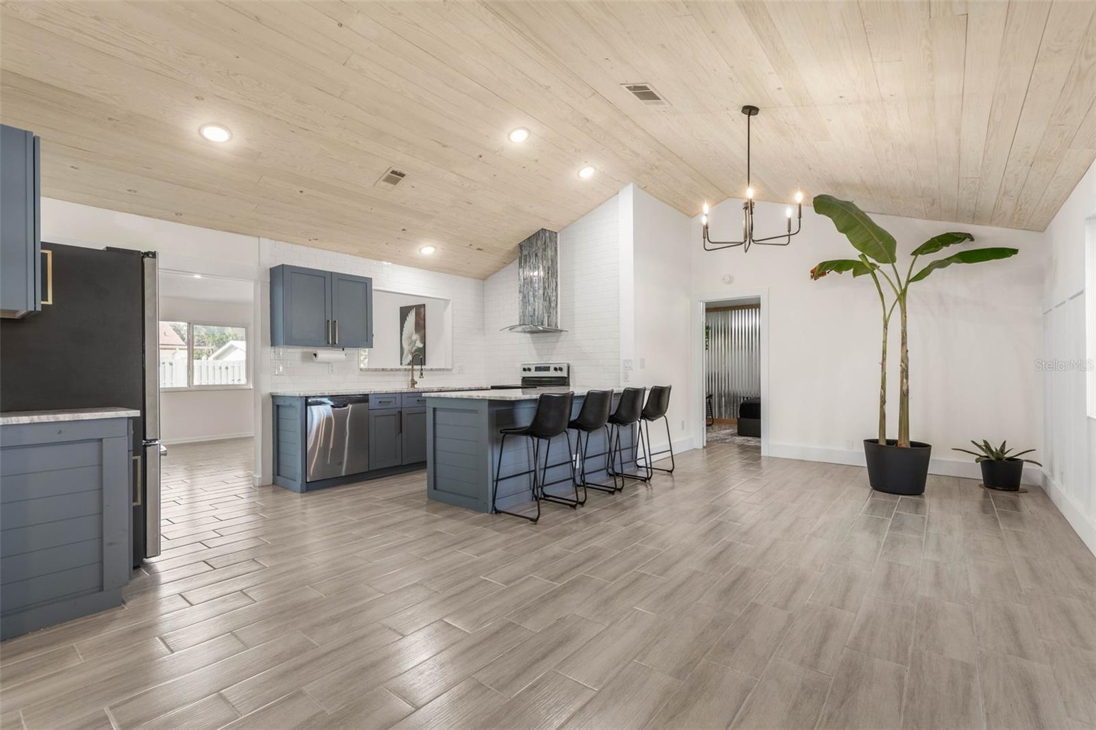 26 FILLMORE LANE