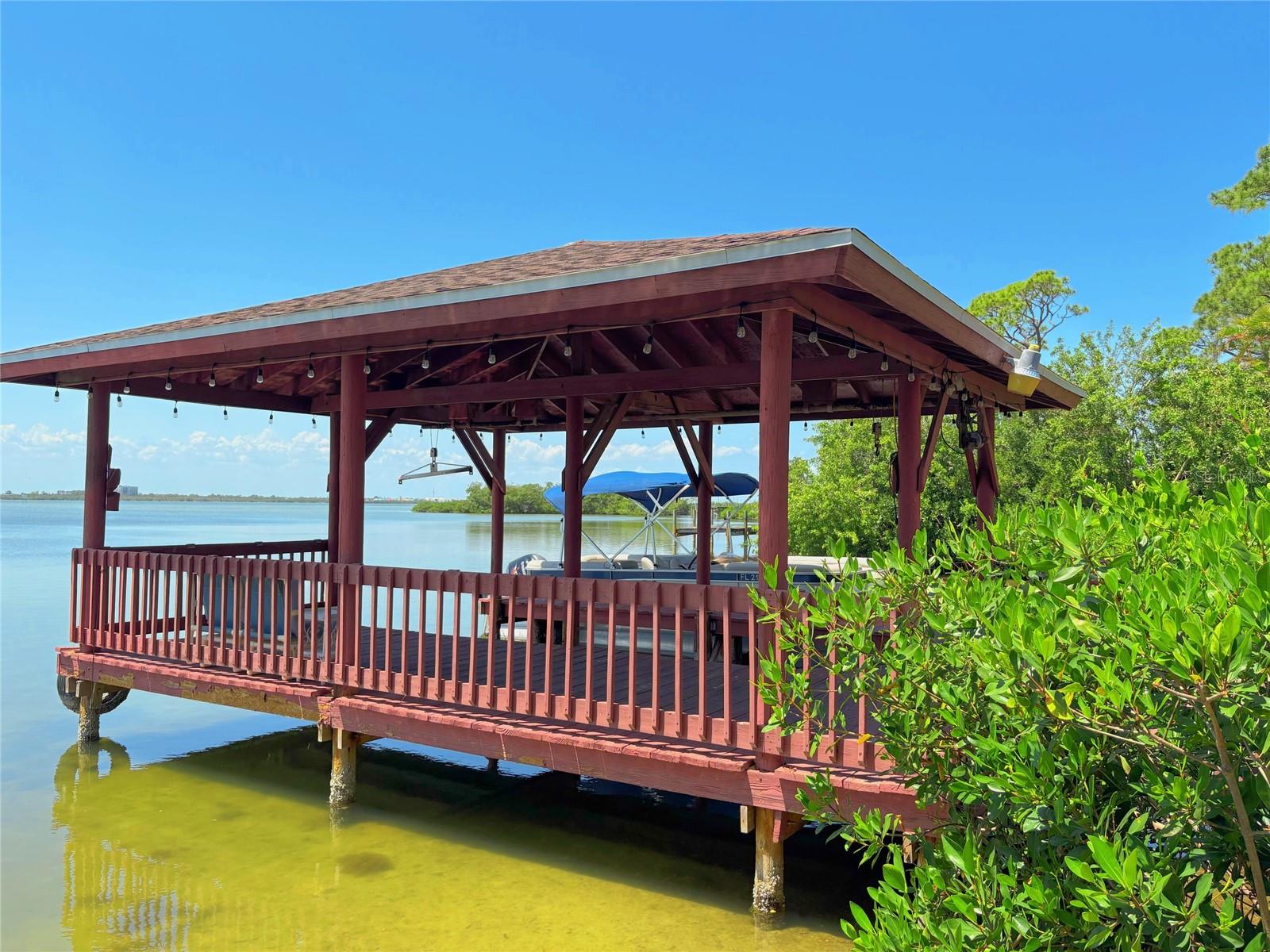 BANANA RIVER DRIVE SUB - Residential