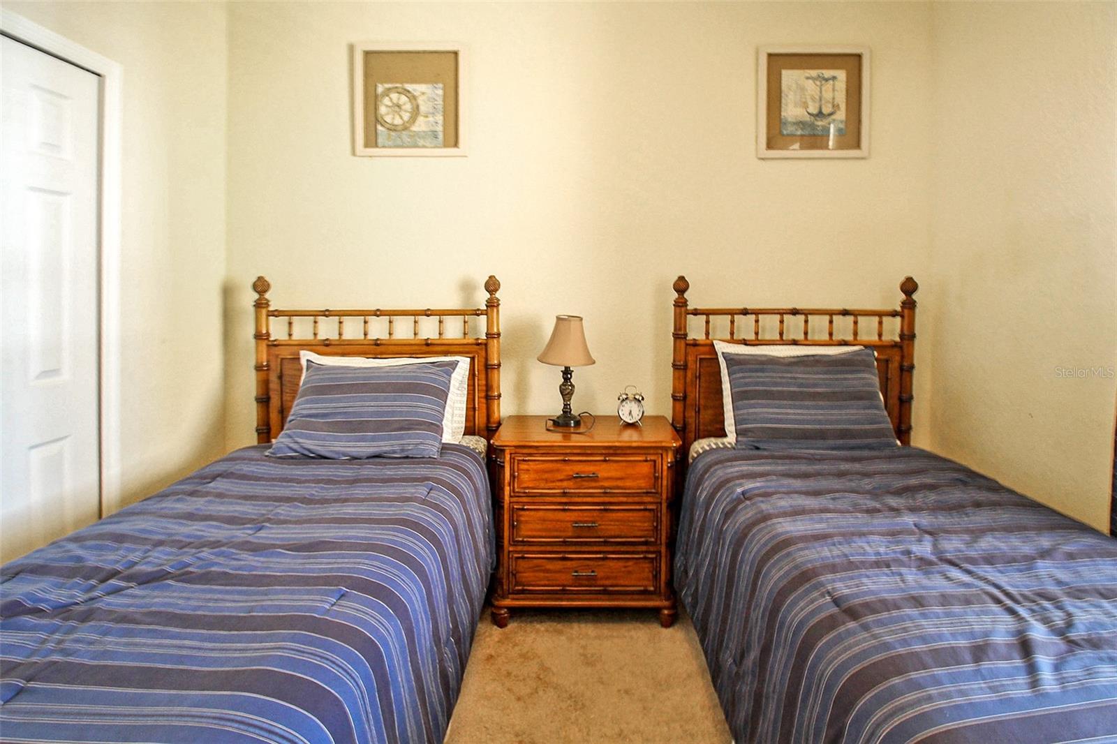 GRAND ESTUARY VI AT RIVER STRAND PH 2 - Residential Lease