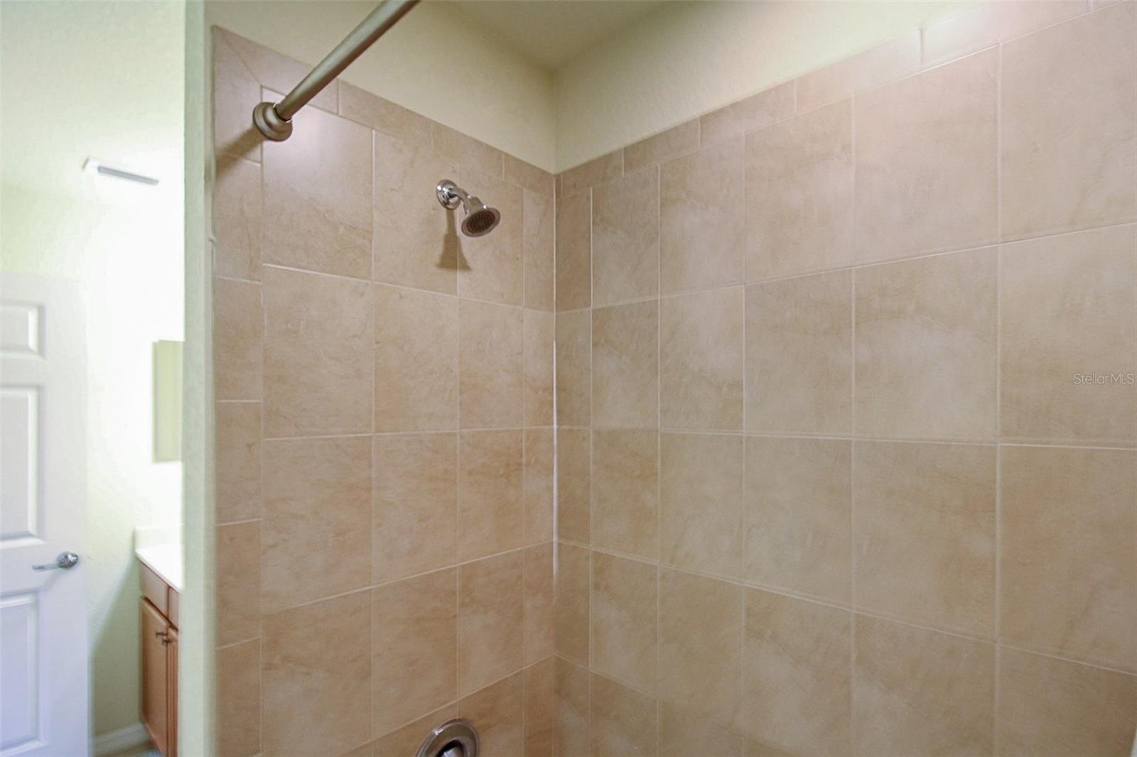 GRAND ESTUARY VI AT RIVER STRAND PH 2 - Residential Lease