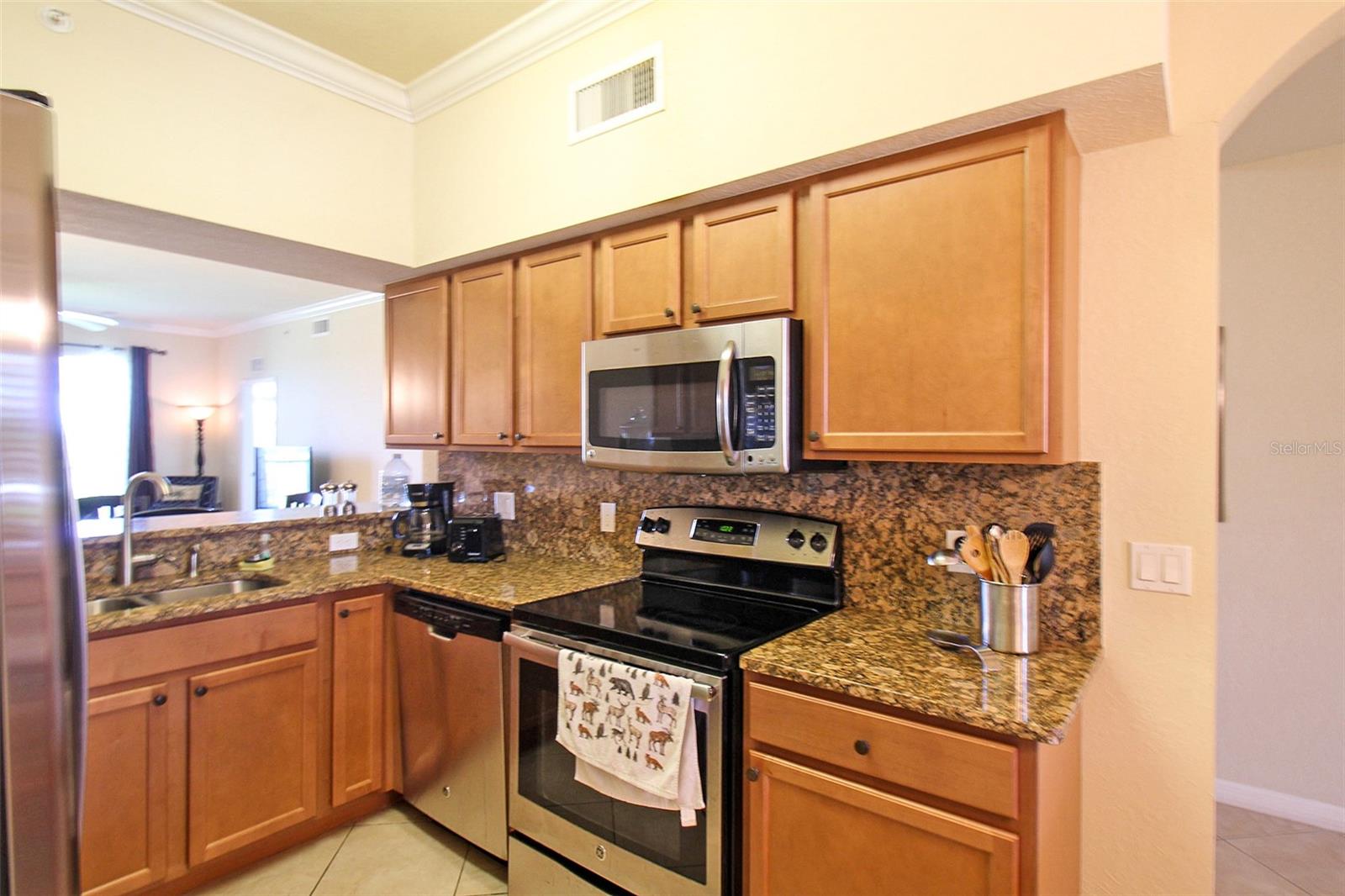 GRAND ESTUARY VI AT RIVER STRAND PH 2 - Residential Lease