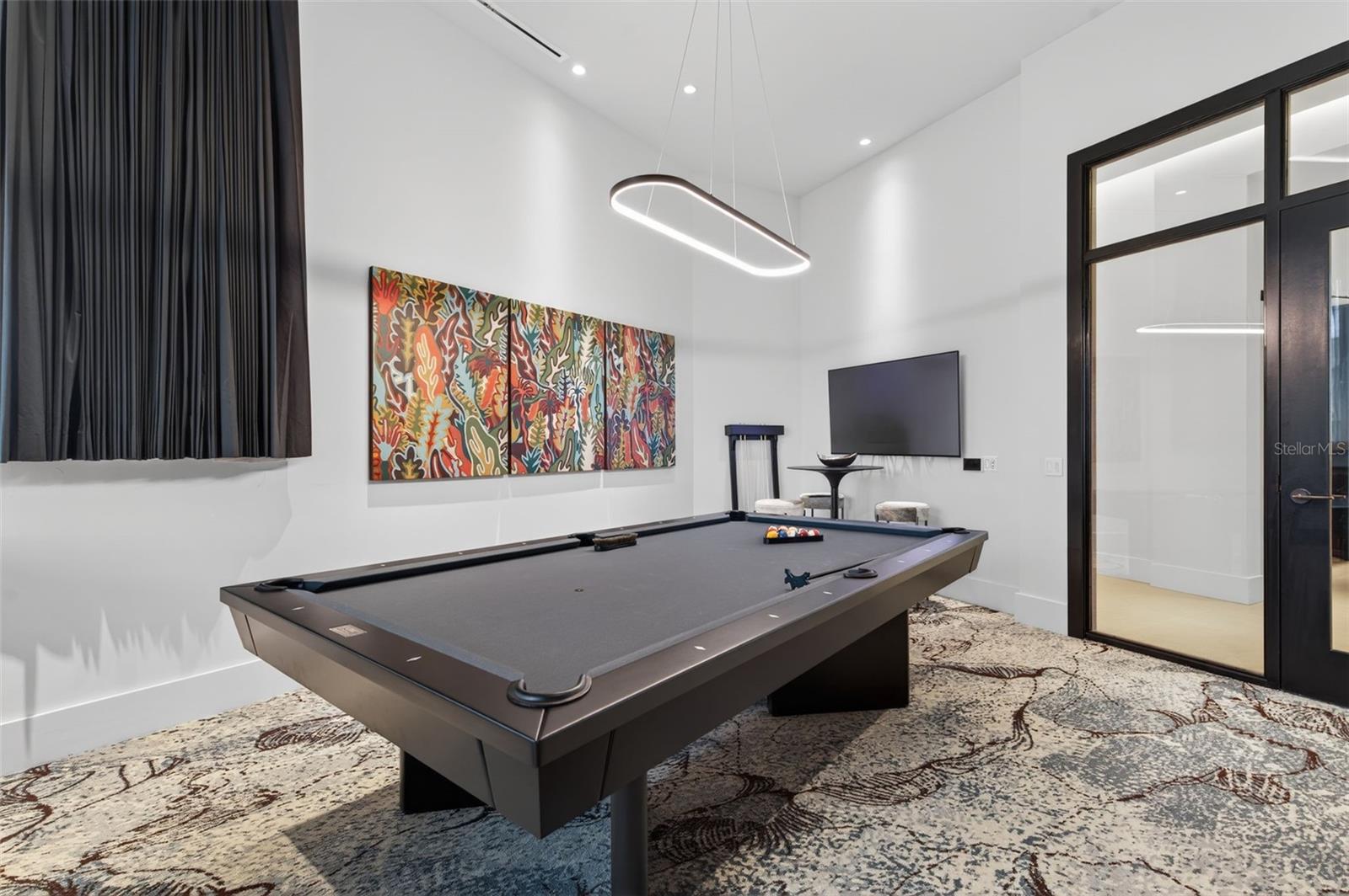 ART HOUSE - Residential Lease