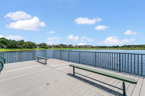 A home in LAKE MARY