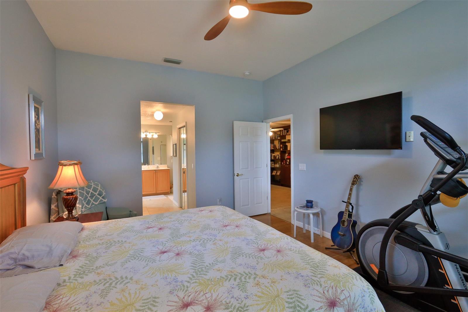 Florida Shores 01 - Residential