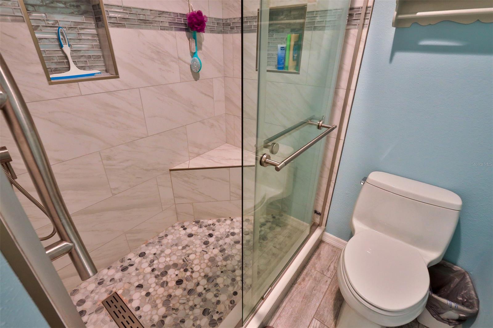 Florida Shores 01 - Residential