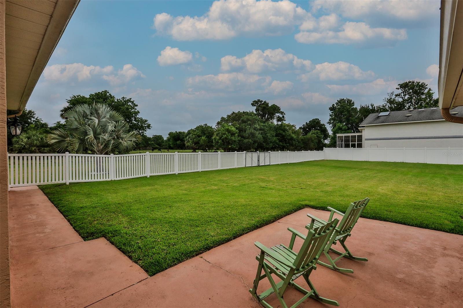 Florida Shores 01 - Residential