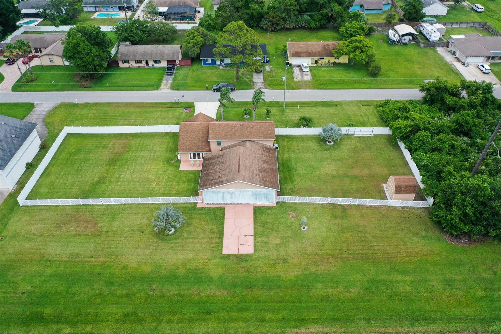 Florida Shores 01 - Residential