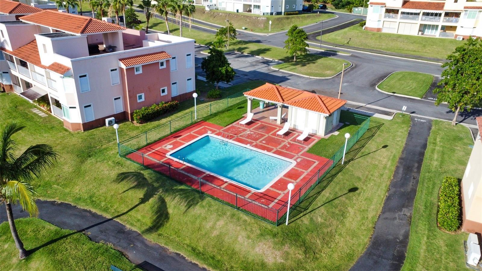 HARBOUR LAKES - Residential Lease