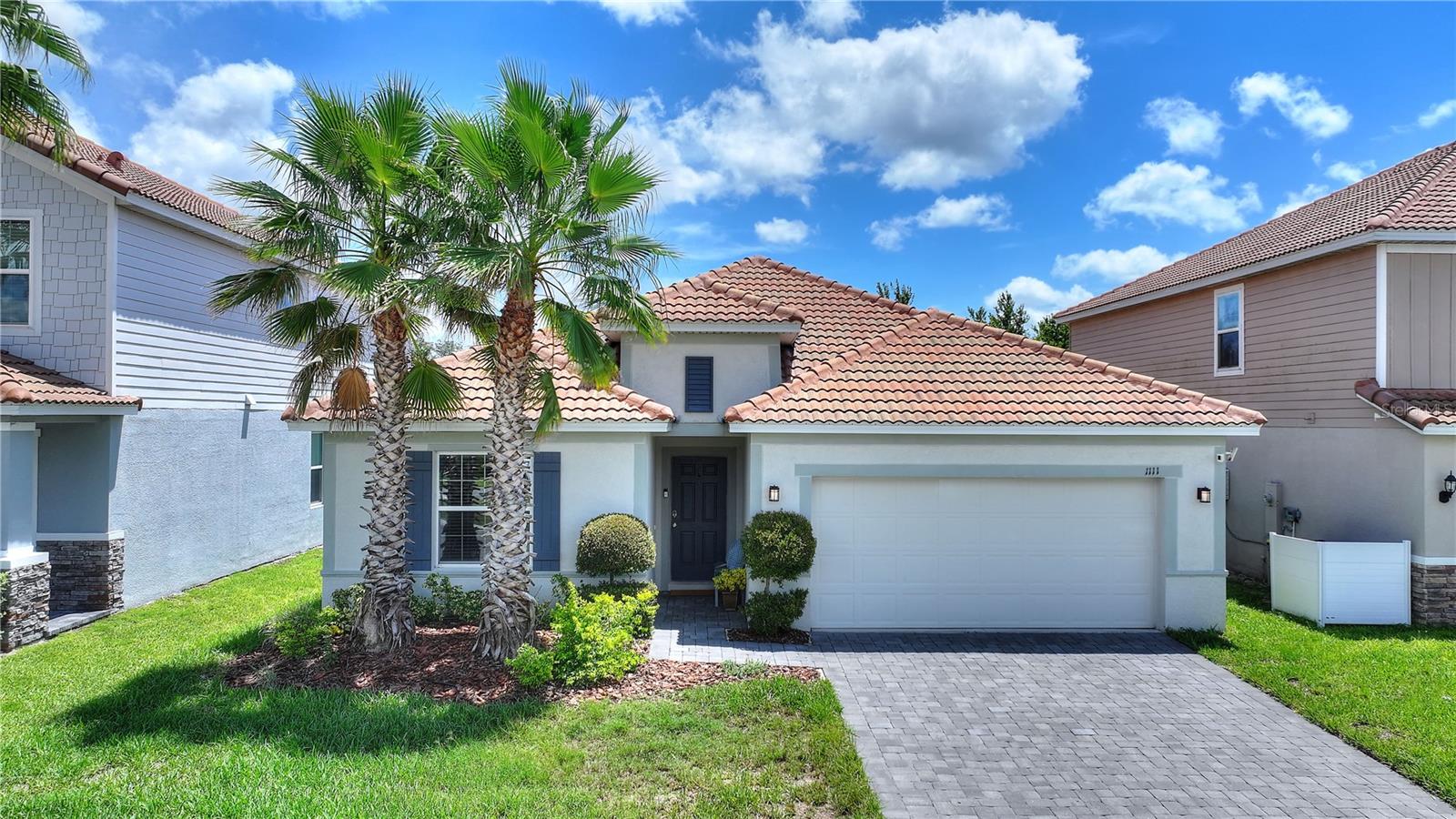 1111 OAK BLUFF DRIVE