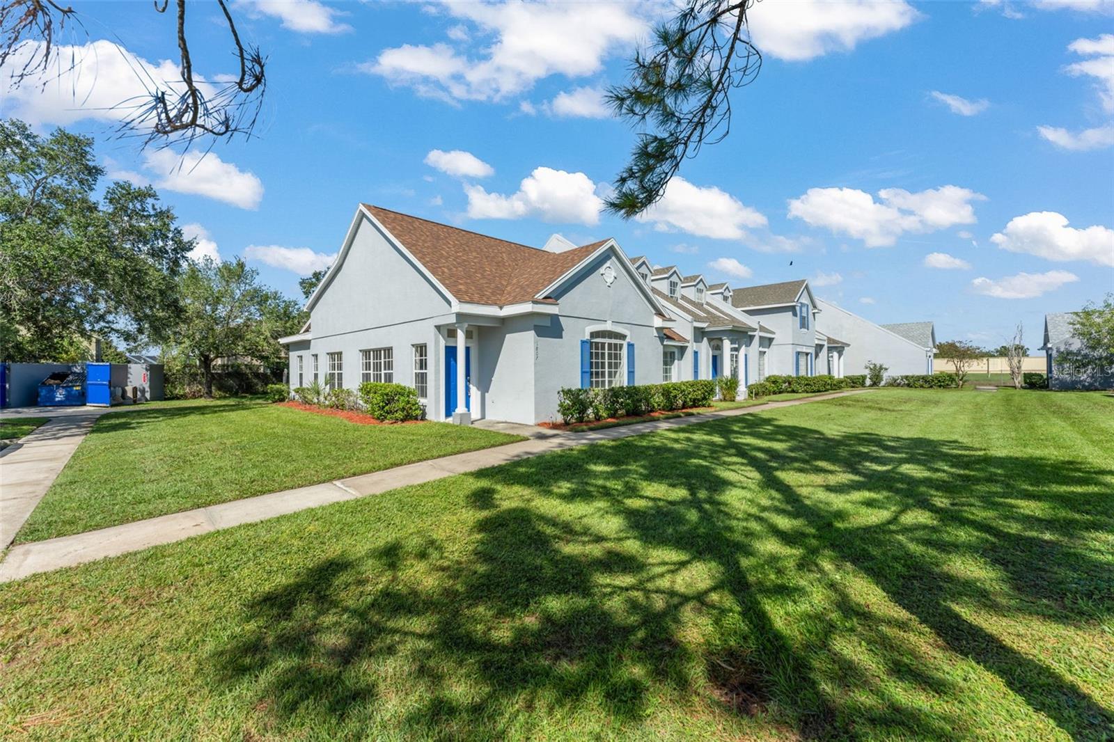 1807 ISLAND WALK DRIVE