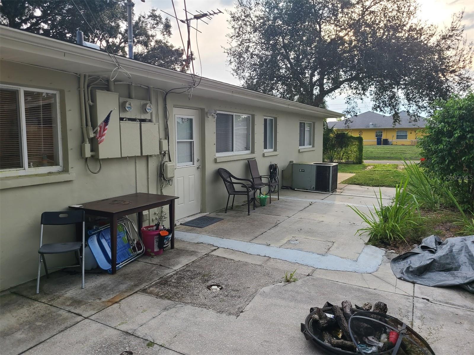 WARM MINERAL SPGS - Residential Income