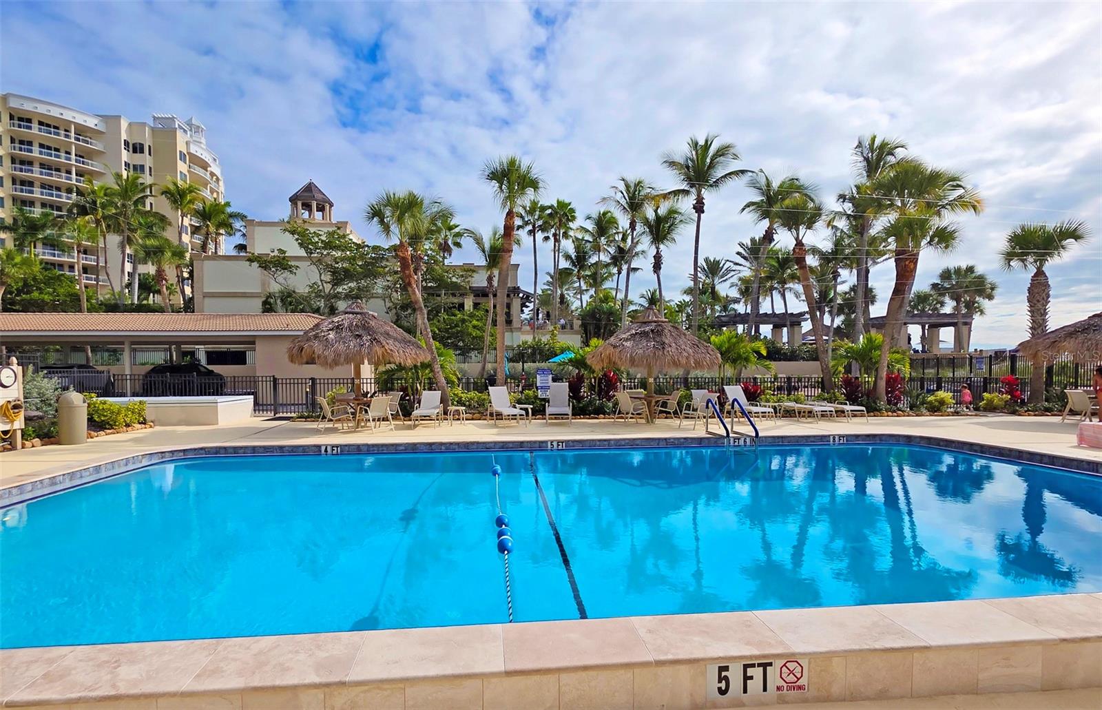 LIDO BEACH CLUB - Residential