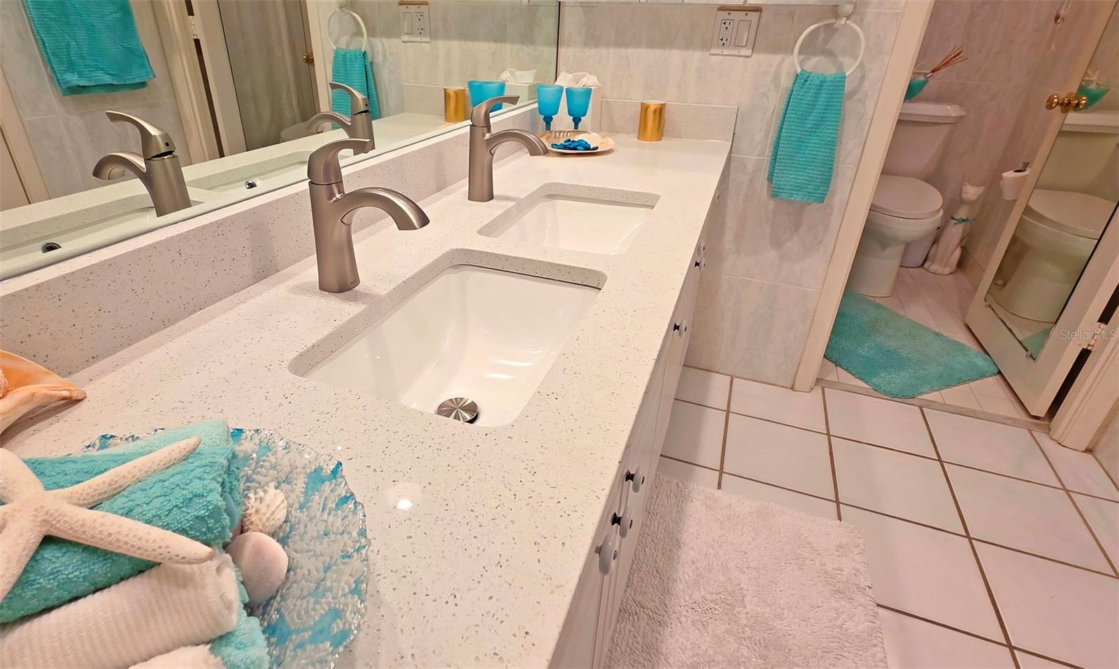 LIDO BEACH CLUB - Residential