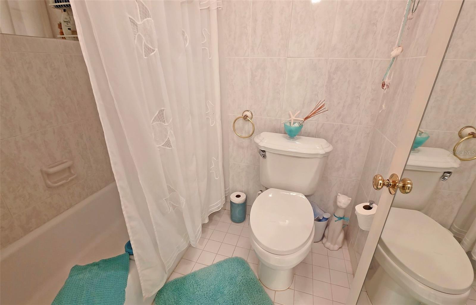 LIDO BEACH CLUB - Residential