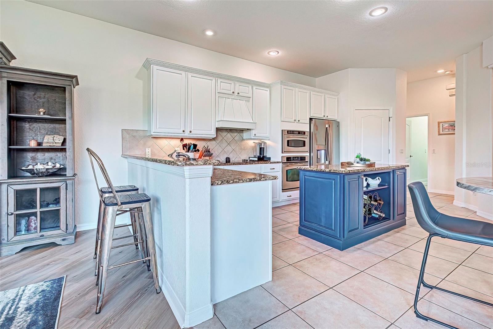 STONEYBROOK AT VENICE - Residential Lease