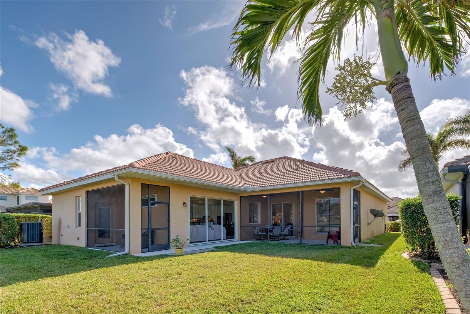 STONEYBROOK AT VENICE - Residential Lease