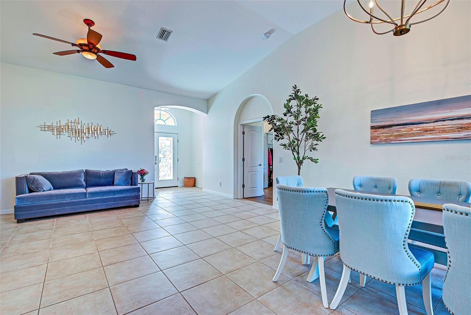 STONEYBROOK AT VENICE - Residential Lease