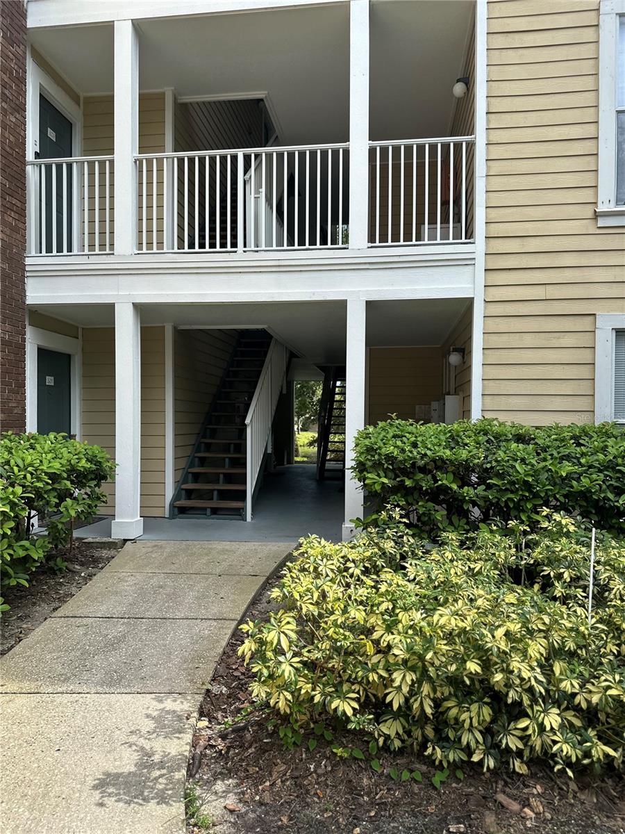 10024 STRAFFORD OAK COURT 803