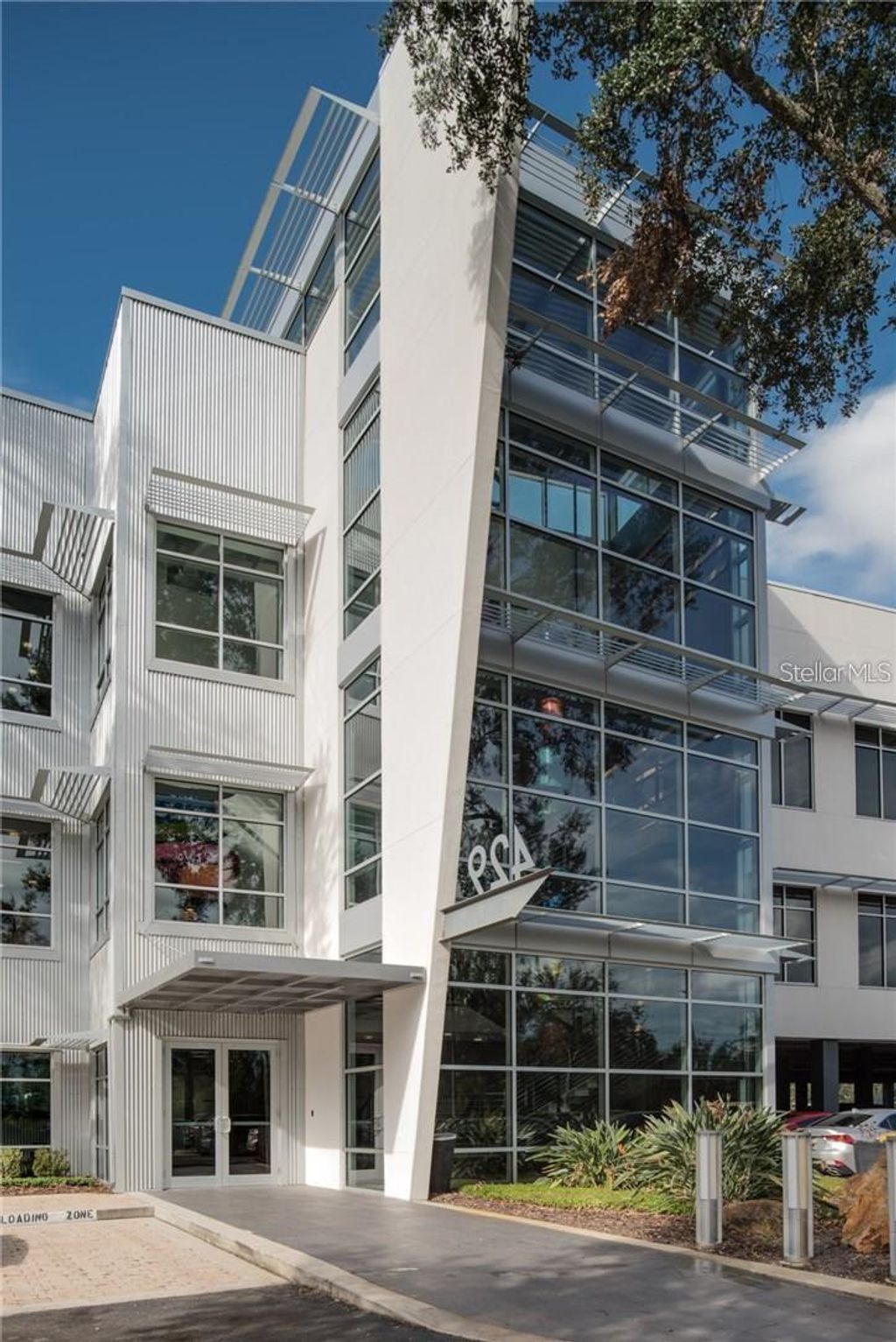 Photo of 429 S Keller Road, Orlando, FL 32810 (MLS # O6393703)