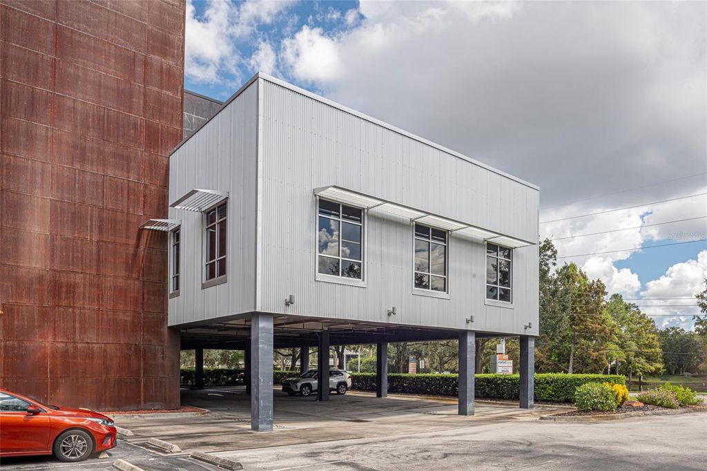 Photo of 429 S Keller Road, Orlando, FL 32810 (MLS # O6393703)