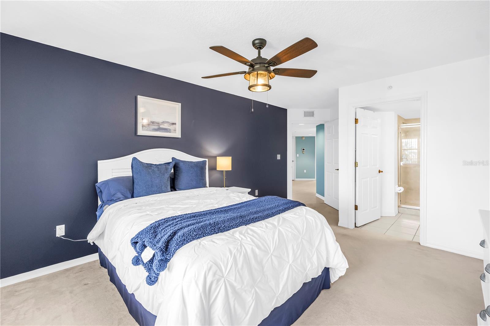LA CONTESSA CONDO - Residential