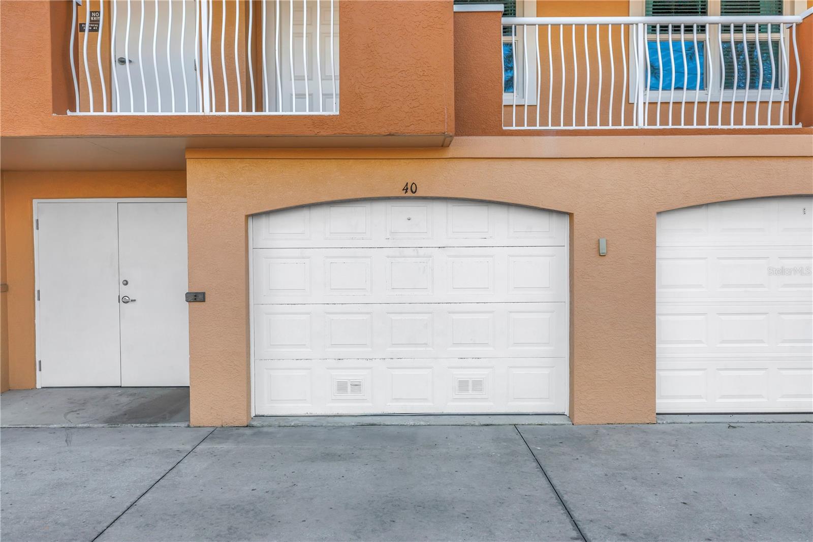 LA CONTESSA CONDO - Residential