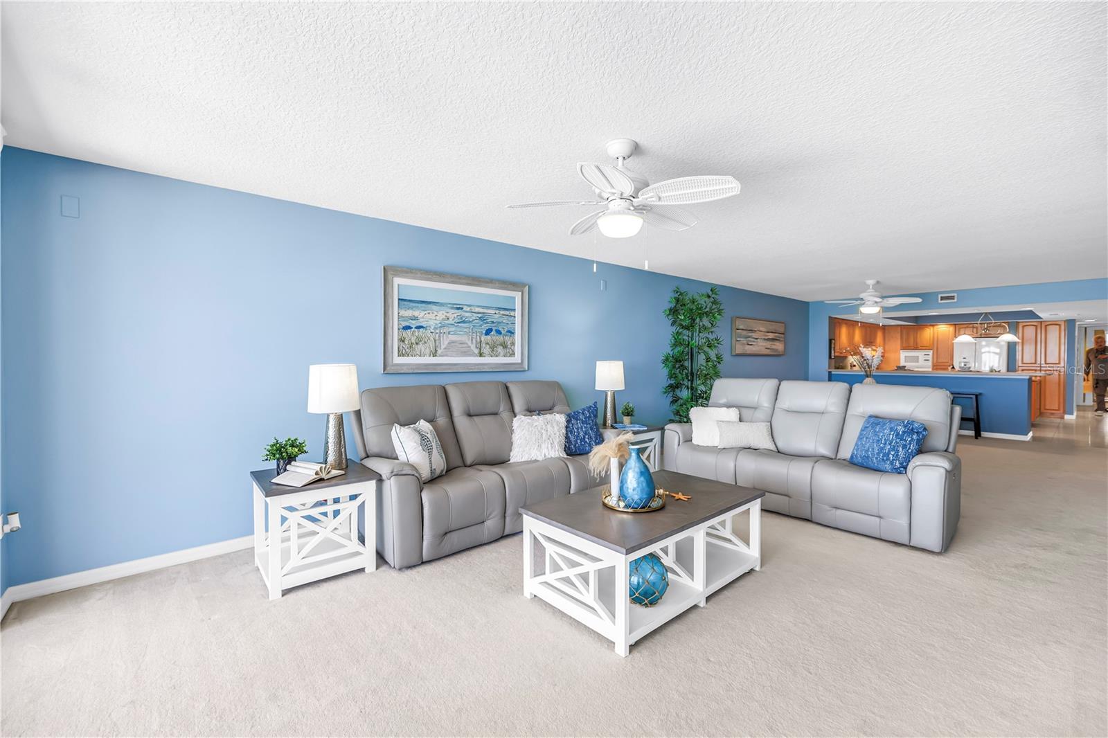 LA CONTESSA CONDO - Residential