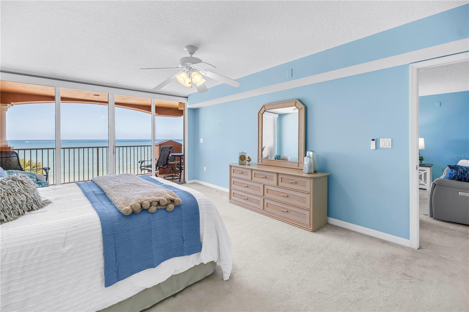 LA CONTESSA CONDO - Residential