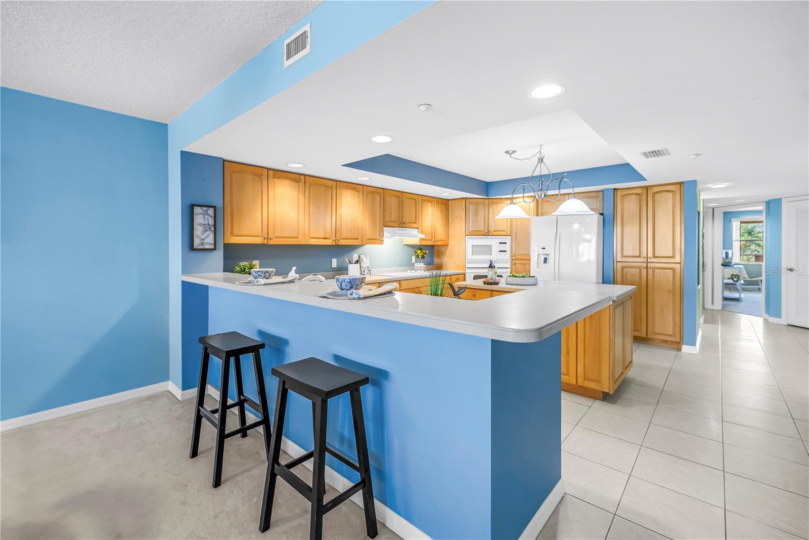 LA CONTESSA CONDO - Residential