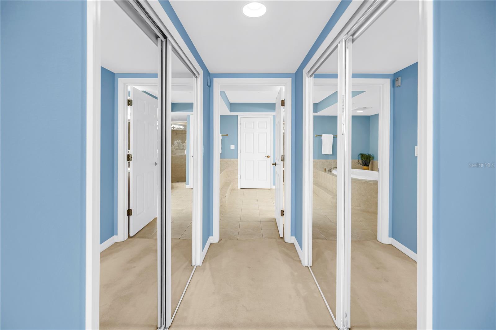 LA CONTESSA CONDO - Residential