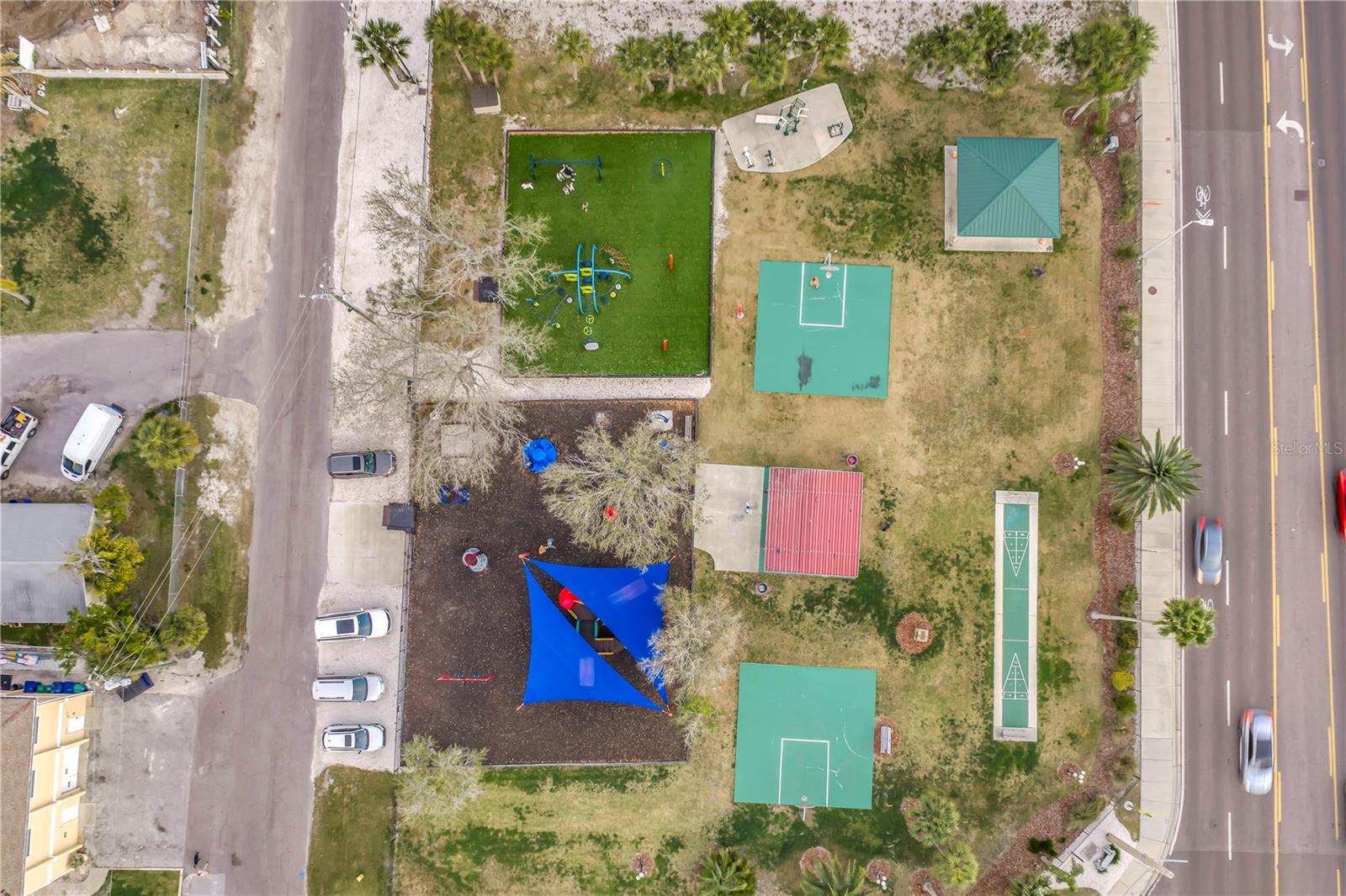 LA CONTESSA CONDO - Residential