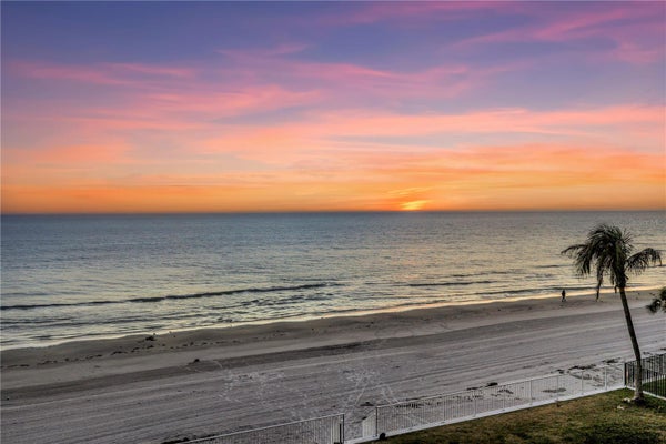 16326 GULF BLVD APT 308, REDINGTON BEACH, FL 33708 - Image 696d144f96d5cebb63d6a6e2f8f33a30/4136637728