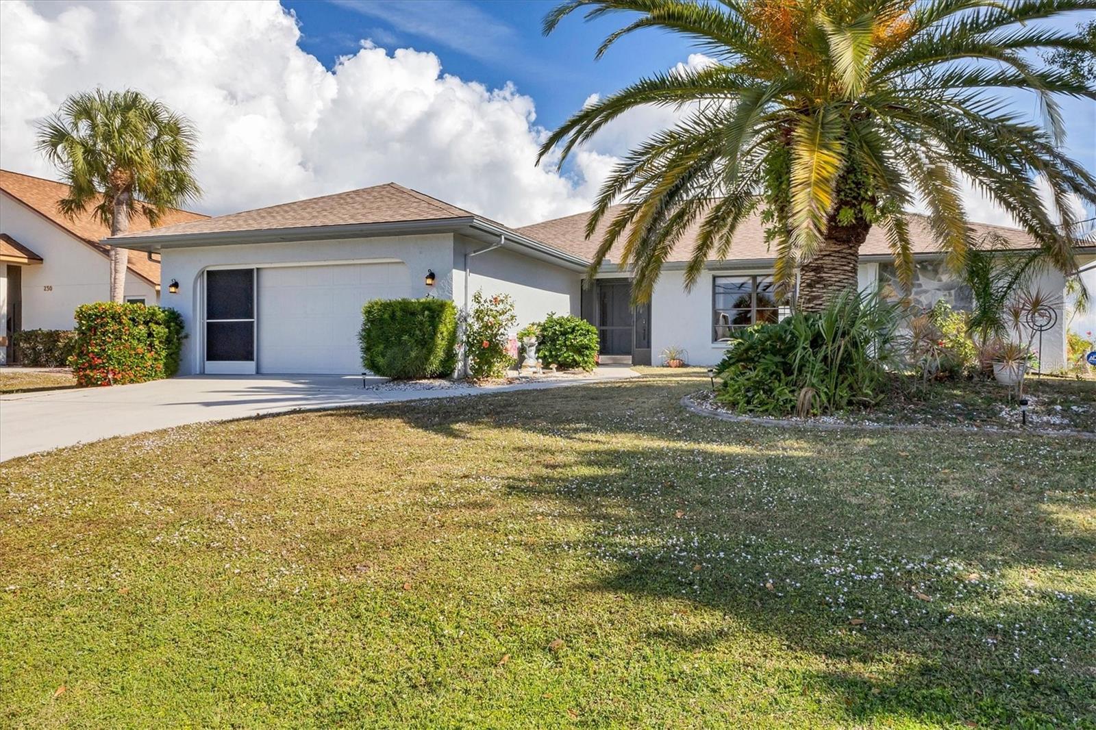 ROTONDA WEST PEBBLE BEACH - Residential