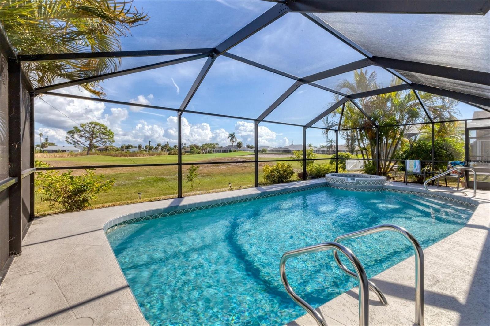 ROTONDA WEST PEBBLE BEACH - Residential