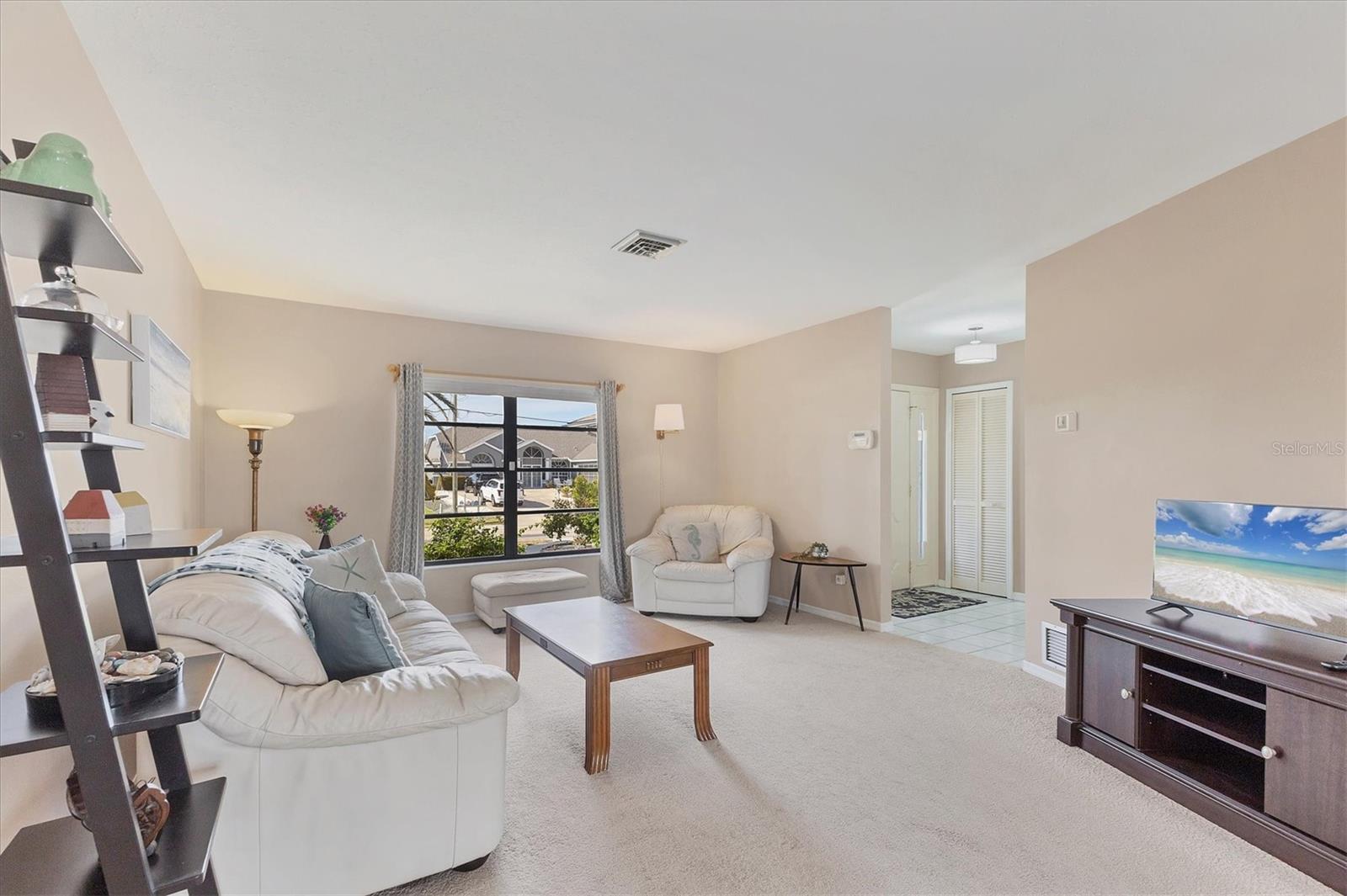 ROTONDA WEST PEBBLE BEACH - Residential