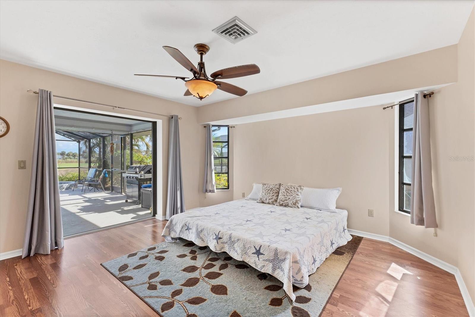 ROTONDA WEST PEBBLE BEACH - Residential